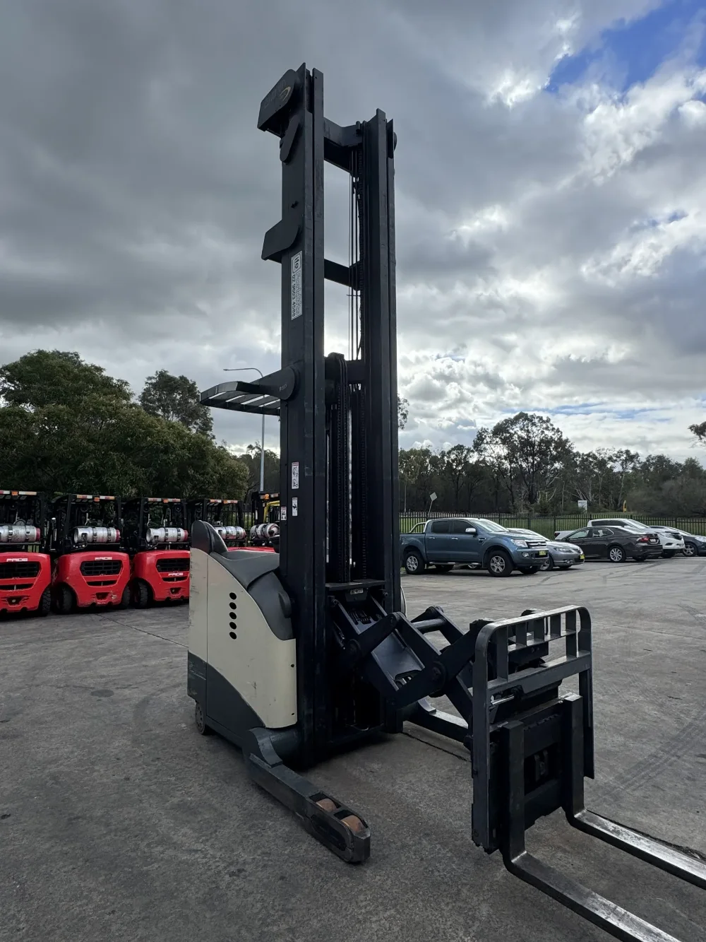 F1507 Hyster R30XMA3 order picker